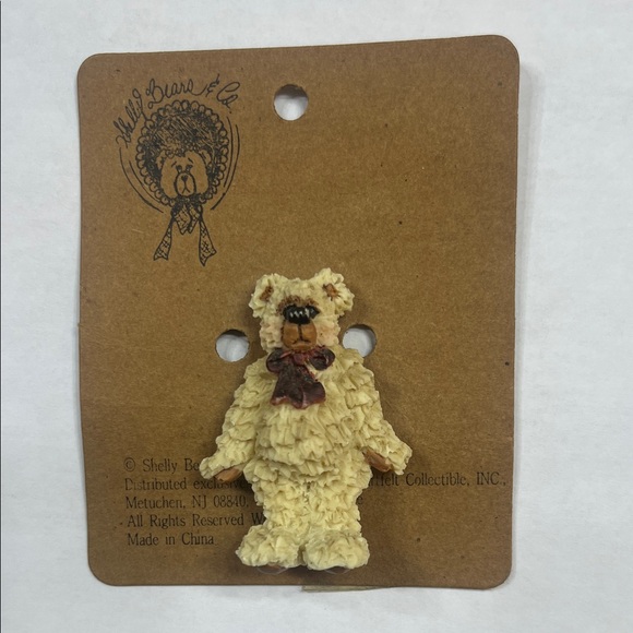 Shelly Bear Jewelry - Shelly Bear & Co. 1997 Cream Bear Bowtie Pin-Brooch Vintage